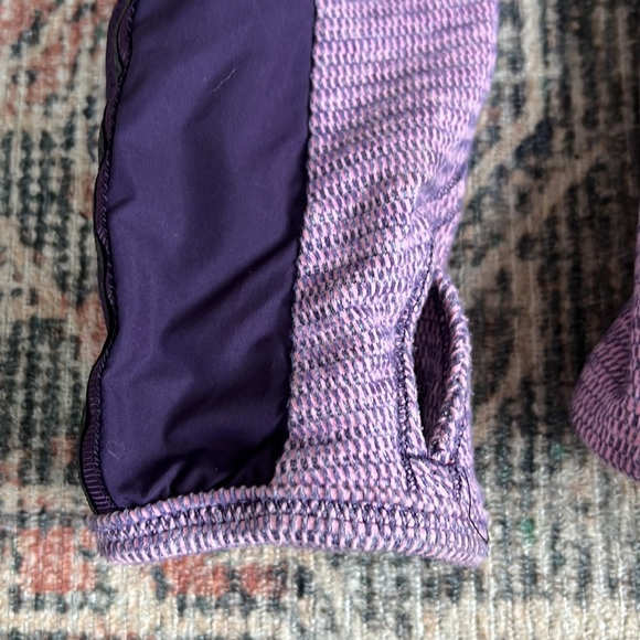 Girls Ivivva Athletica Jacket  (Lulu Lemon Youth Line) - Picture 6 of 6